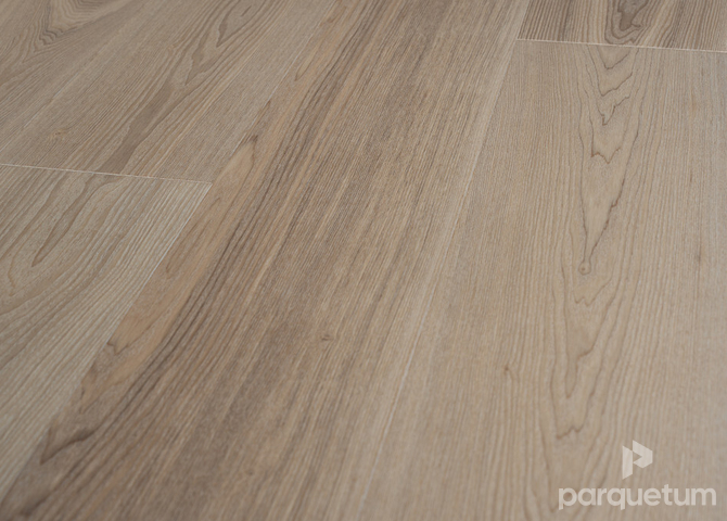 Фото №1 - Паркетная доска Amber Wood Классика - Ясень Ваниль