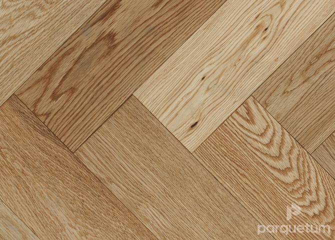 Фото №1 - Паркетная доска Amber Wood Венгерская ёлка - Дуб Бесцветный