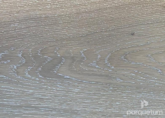 Фото №1 - Инженерная доска Vecchio Parquet Классик Дуб кастелло беленый